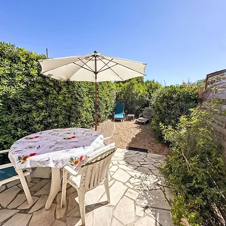 Le Plein Soleil By Interhome Appartement Le Rayol-Canadel-sur-Mer